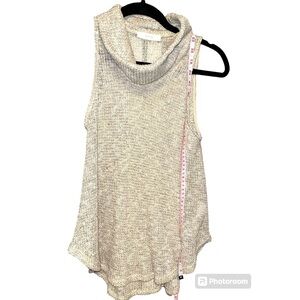 Lush XS cream cowl neck sweater tank